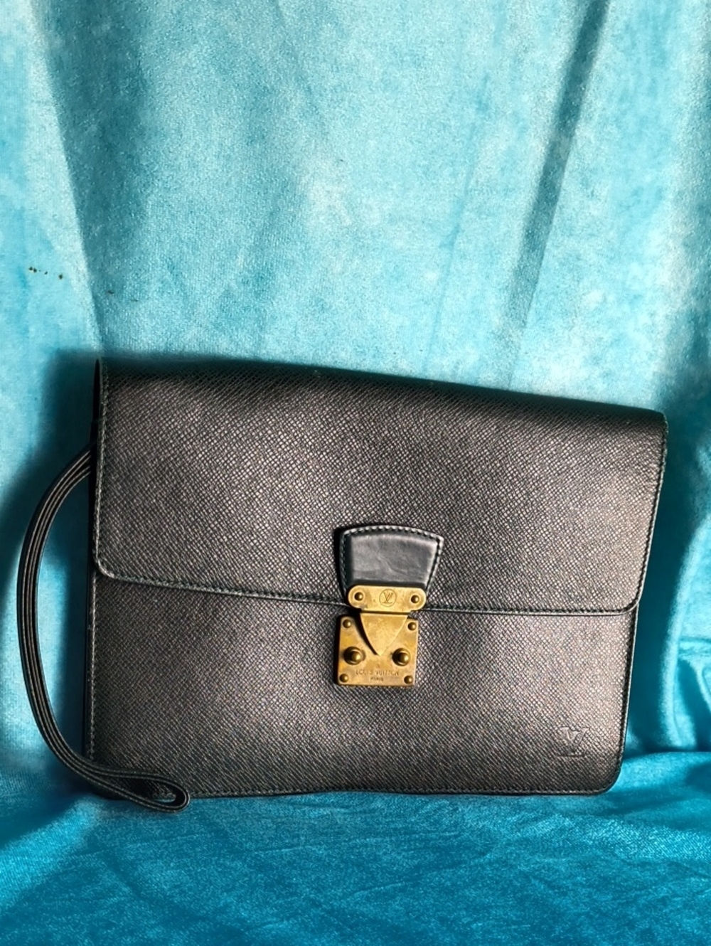 Louis Vuitton Taiga Dark Forest Green Trunk Lock Front Flap Wristlet Clutch Bag